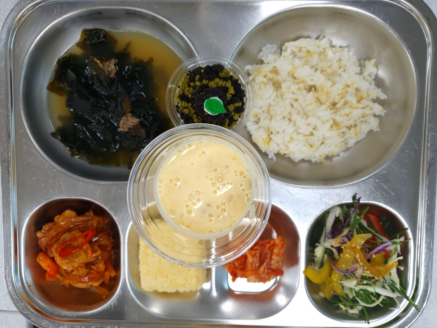 기장밥
생일축하설기/케익 
쇠고기미역국 (5.6.16)
마라닭볶음(5.6.12.13.15)
배추김치 (9)
망고사고펄라떼 (2)
유자소스샐러드 (5.6.13)_이미지