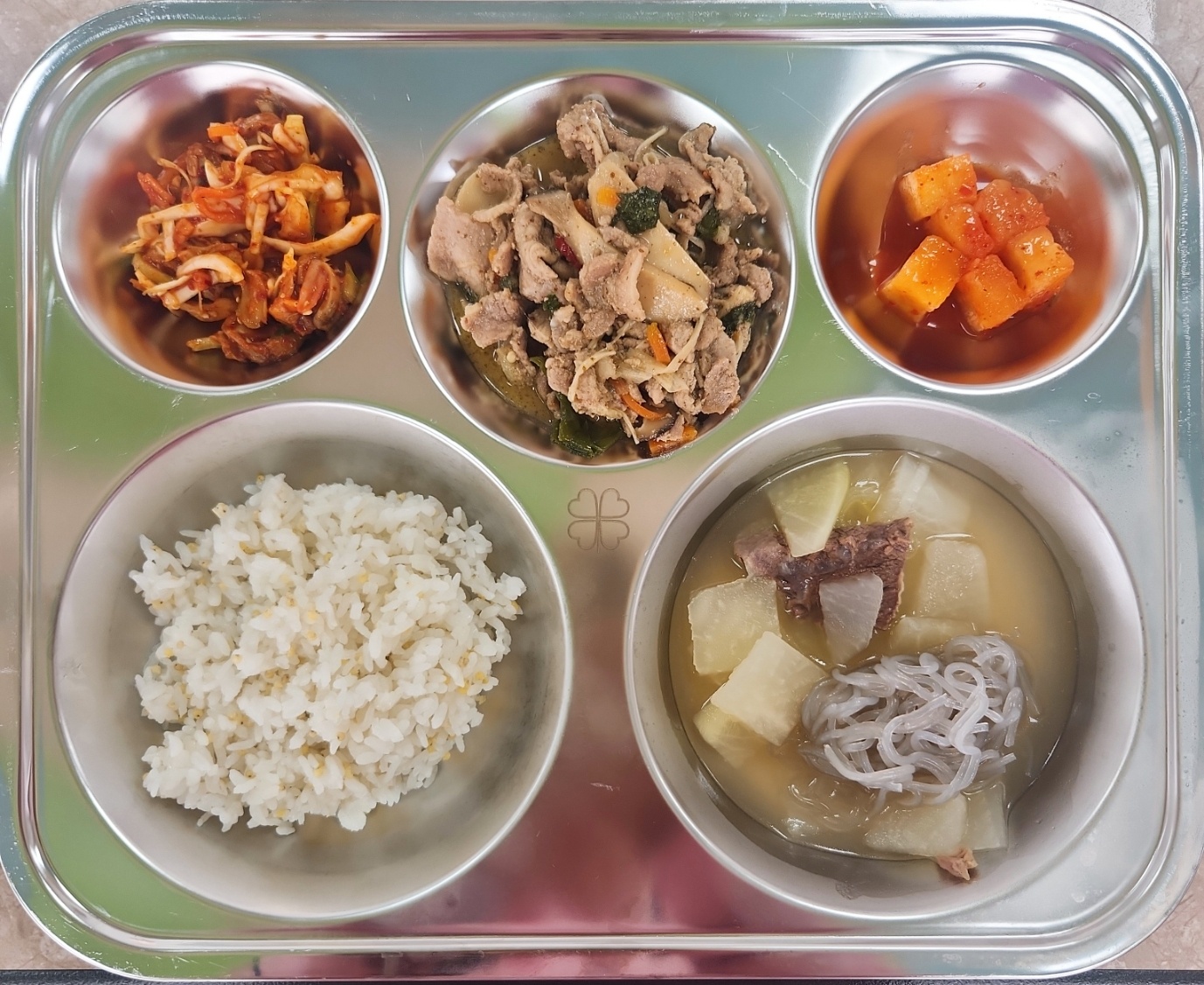 식단 안내