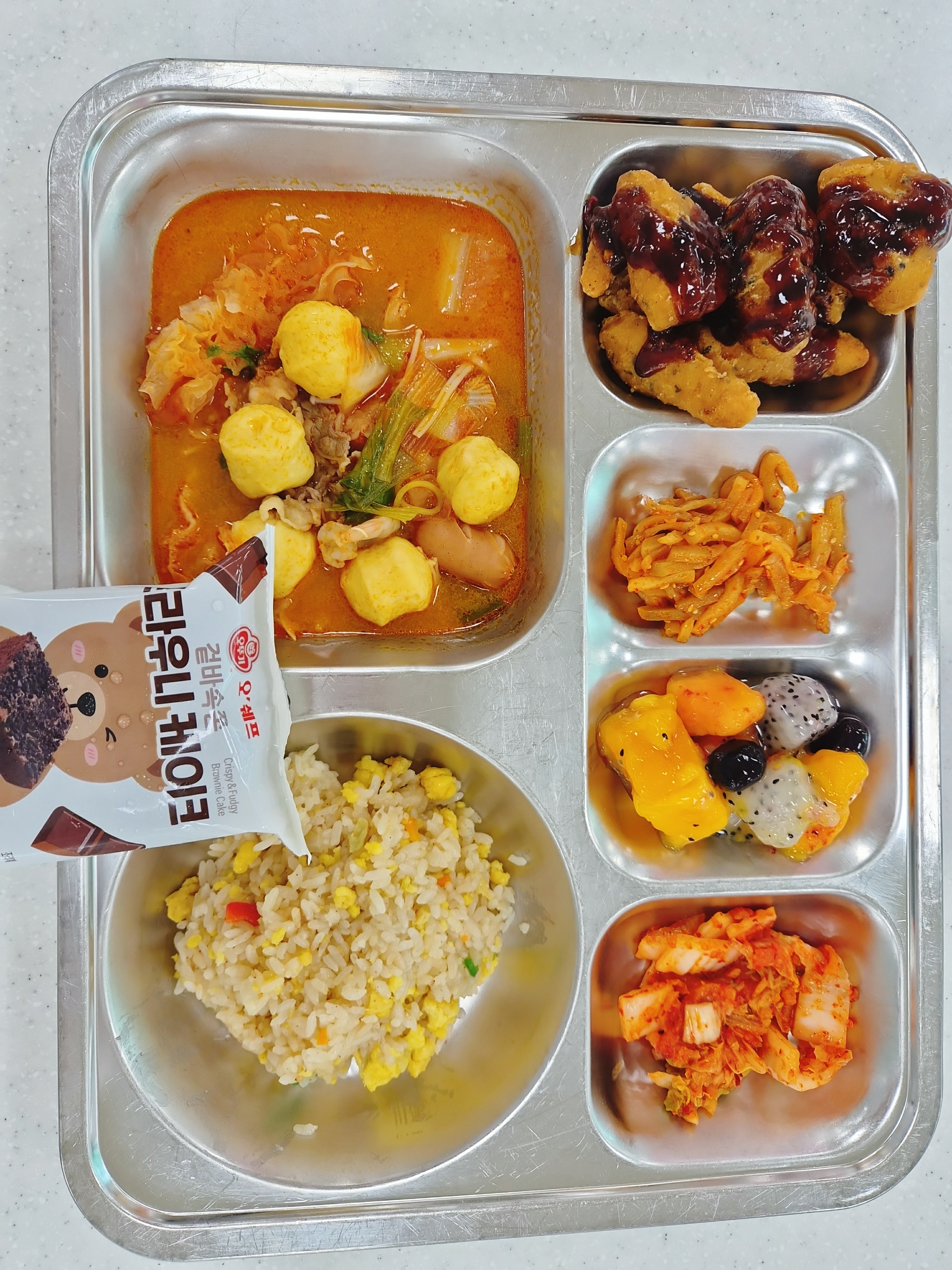 ㆍ달걀볶음밥(1.5.6.18)
ㆍ한국식마라탕★(1.2.4.5.6.10.15.16.17)
ㆍ짜사이
ㆍ열대과일샐러드(5.6)
ㆍ깐풍기(2.5.6.15.16)
ㆍ배추김치(9)
ㆍ겉바속쫀브라우니(1.2.5.6)_이미지