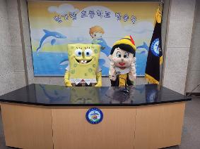 [한가람초*하나로*스스로*미래로]어린이날 선물로 스펀지밥 교장선생님이 왔어요!