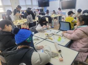 한가람초등학교, 아기자기한 늘봄+(플러스)