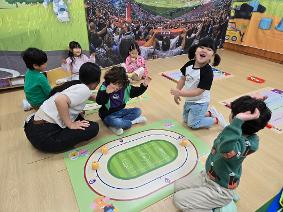 코딩체험(5.13. 로봇들의 운동회)